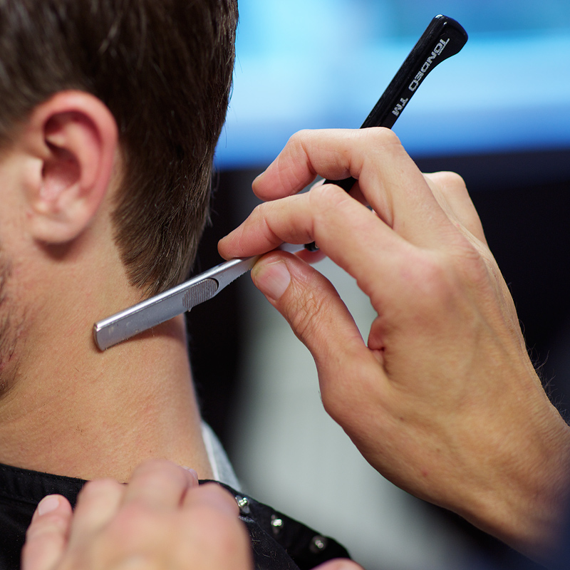 Heren behandeling bij Hair Moments